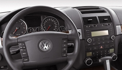 Штатная магнитола для Volkswagen Multivan 2002-2009 - Carmedia MKD-V730-P30 на Android 10, до 8-ЯДЕР, до 4ГБ-64ГБ памяти и встроенным DSP