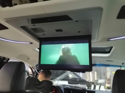 Потолочный Смарт ТВ 15,6" ERGO ER15AFL для Toyota Alphard (1920x1080, Android) серый