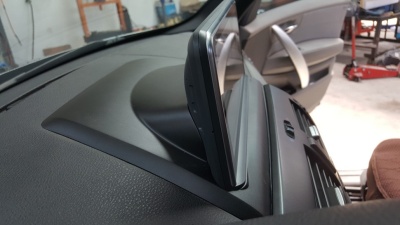 Магнитола BMW X3 (E83) 2003-2010 (вместо перчаточного ящика) - Radiola RDL-6283 монитор 10.25", Android 13, 8Гб+128Гб, CarPlay, 4G SIM-слот (джойстик в комплекте)