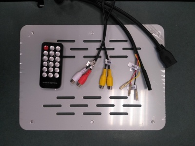 ПОТОЛОЧНЫЙ МОНИТОР 15.6" ERGO ER15S (FULLHD 1920X1080) СЕРЫЙ/БЕЖ/ЧЁРН