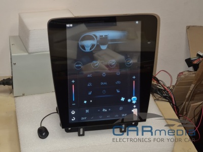 Магнитола для Ford Mustang 2009-2013 (климат) - Carmedia ZF-1258A-Q6 вертикальный экран в стиле "Тесла" на Android 11, 8Гб+128Гб, CarPlay, 4G SIM-слот