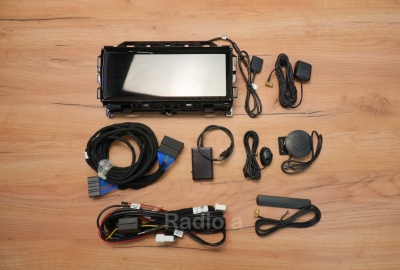 Магнитола android для Jaguar XE 2015-2018, F-Pace 2016-2019 (штатный экран 8") - Radiola RDL-1660 монитор 10.25" на Android 13, 8Гб+128Гб, CarPlay, 4G SIM-слот