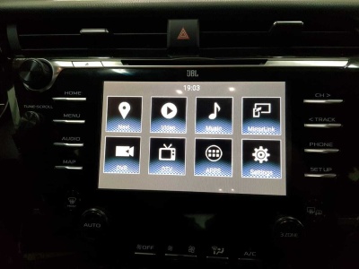 Мультимедиа блок для Toyota Camry 70 2017-2020 (с JBL и климатом на ШГУ) - Radiola RDL-03-8/128 на Android 12, ТОП процессор, Carplay, 4G SIM-слот, 8/128ГБ