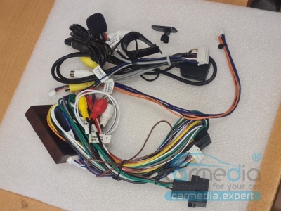 Магнитола для Land Rover Discovery 4 2010-2016 (маленький экран или монохром) - Carmedia NH-R1005-4 монитор 9.7" в стиле "Тесла", Android 10, 6Гб+128Гб, CarPlay, 4G SIM-слот