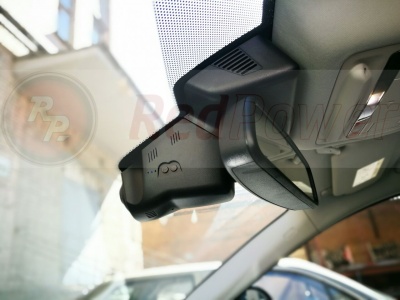 Штатный видеорегистратор RedPower DVR-LR3-G для Land Rover Discovery Sport (2014+) и Jaguar (2015+)