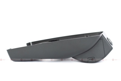 Штатный видеорегистратор Redpower DVR-TOY6-G для Toyota RAV4 (2018+) с ассистентом ближнего/дальнего света