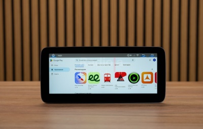 Магнитола для Mercedes-Benz B/C/CLA/CLS/E/GLA/GLK/G-Класс 2013-2016 NTG 4.5/4.7 - Radiola RDL-7701 L монитор 10.25", Android 13, 8Гб+128Гб, CarPlay, SIM-слот